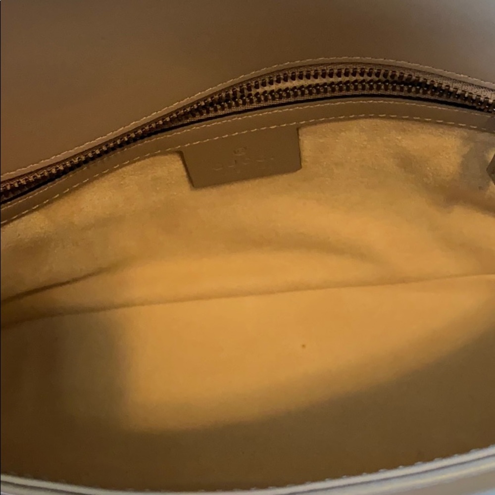 Gucci Small Marmont 2.0 Matelesse - Picture 12 of 16